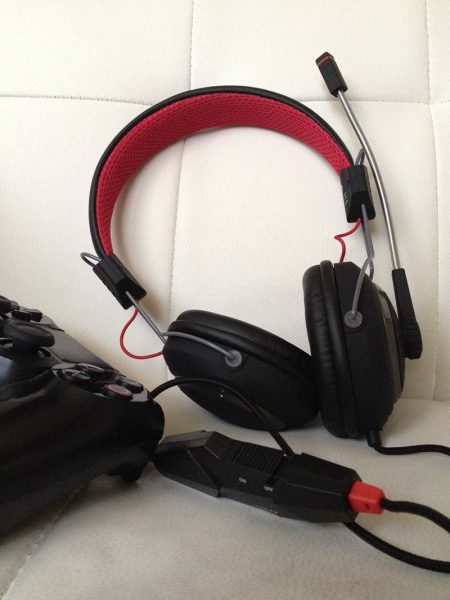 Auricular multiplataforma videoconsola, MOTO GP, cascos ps4, moto gp 2017, cascos estereos, videoconsola, cascos consola economicos, borntoplay